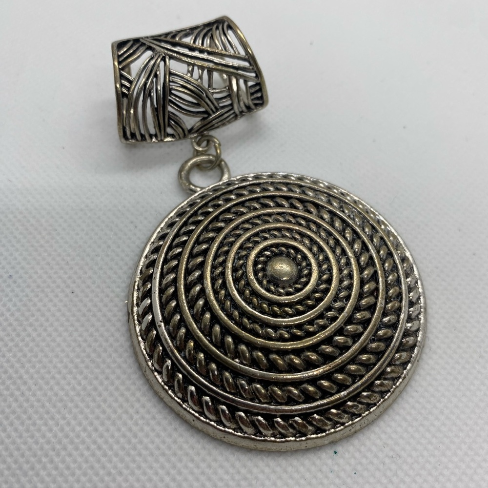 Silver Scarf Pendant Accent
